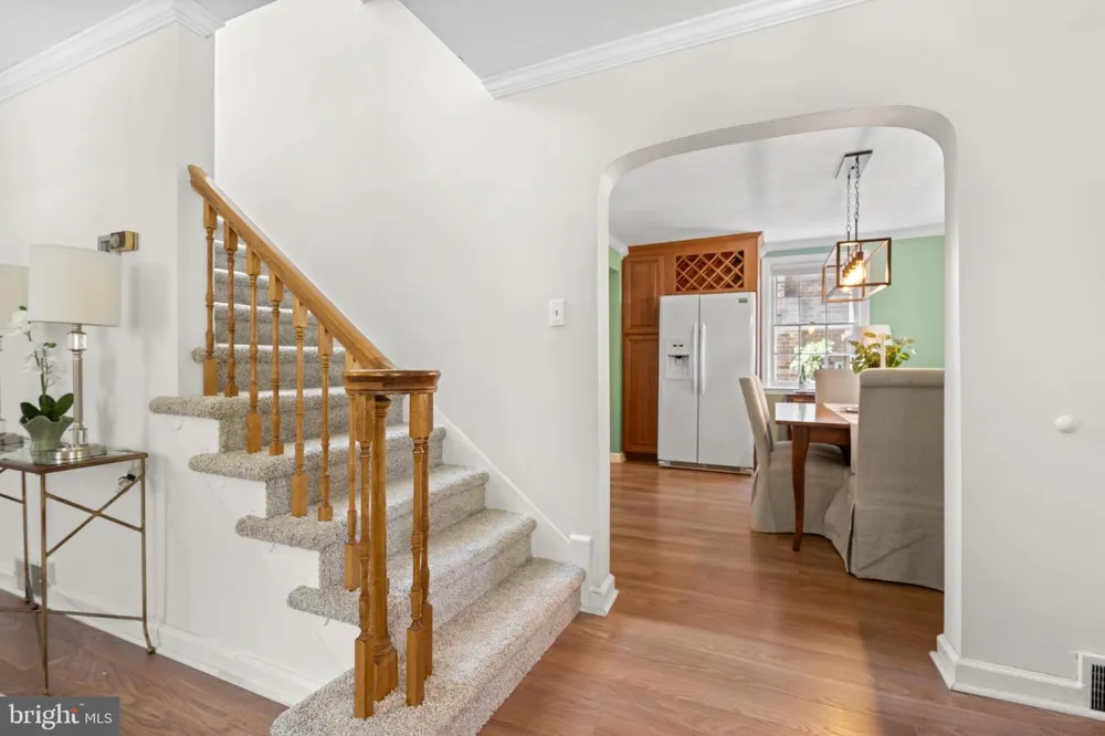 77 FOREST ROAD Springfield, PA 19064