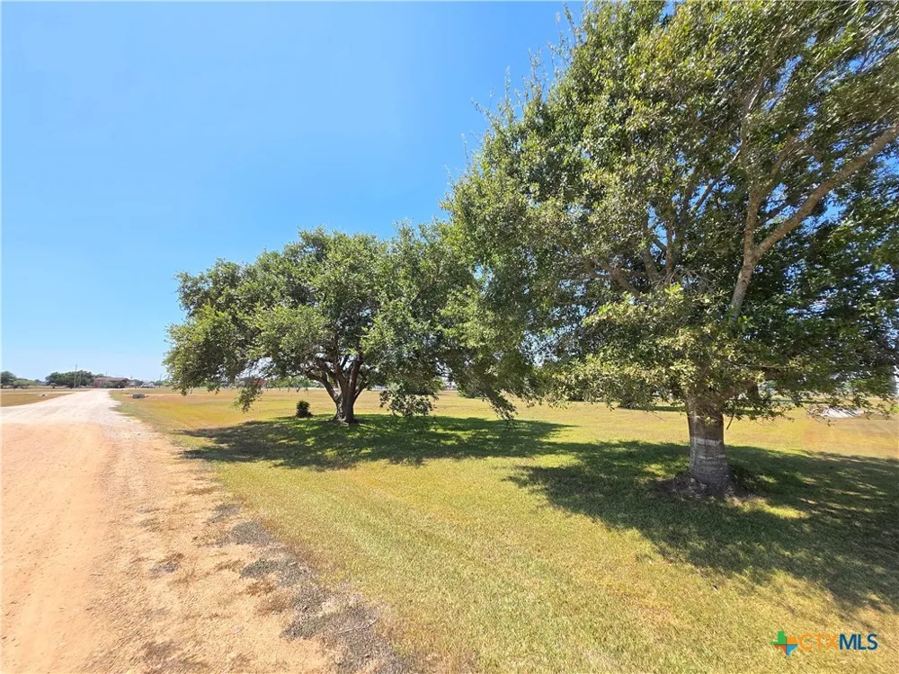 1434 Arrowhead Drive Palacios, TX 77465