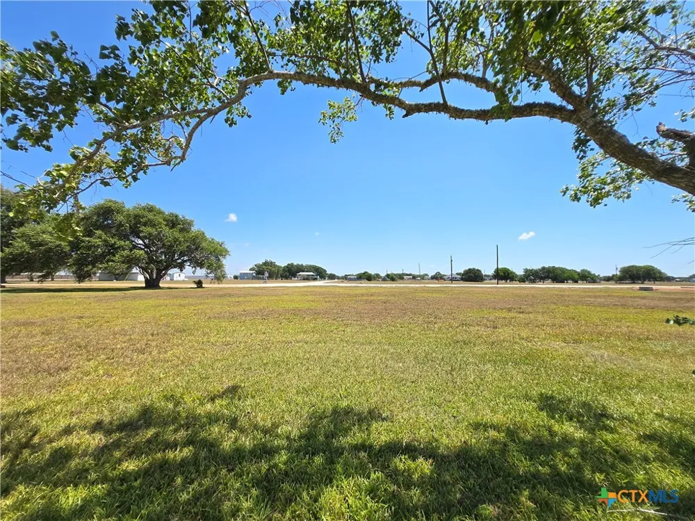 1434 Arrowhead Drive Palacios, TX 77465