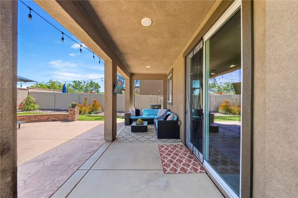 25432 Lone Acres Road Menifee, CA 92584