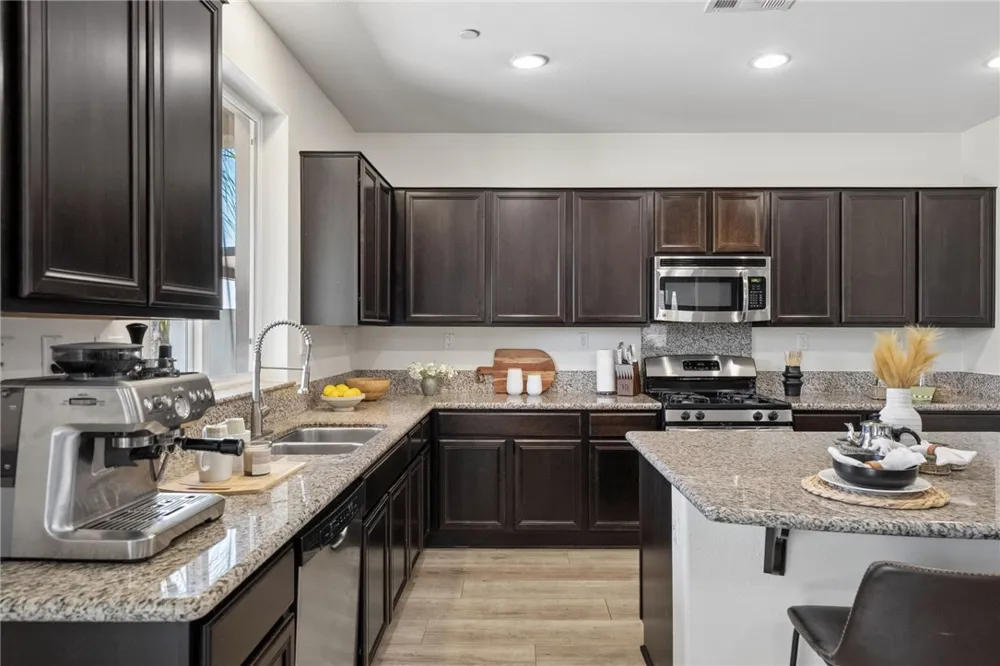 25432 Lone Acres Road Menifee, CA 92584