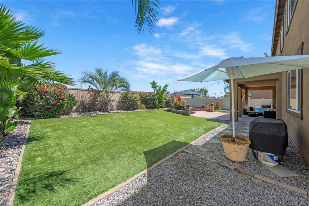 25432 Lone Acres Road Menifee, CA 92584