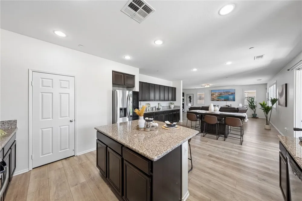 25432 Lone Acres Road Menifee, CA 92584