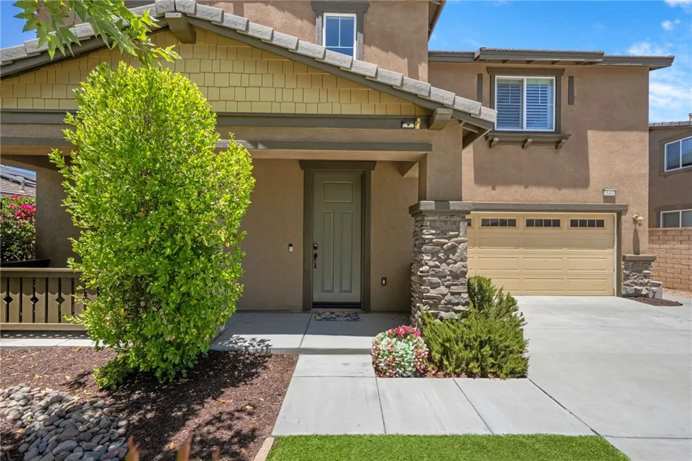 25432 Lone Acres Road Menifee, CA 92584