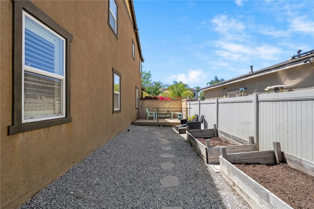 25432 Lone Acres Road Menifee, CA 92584