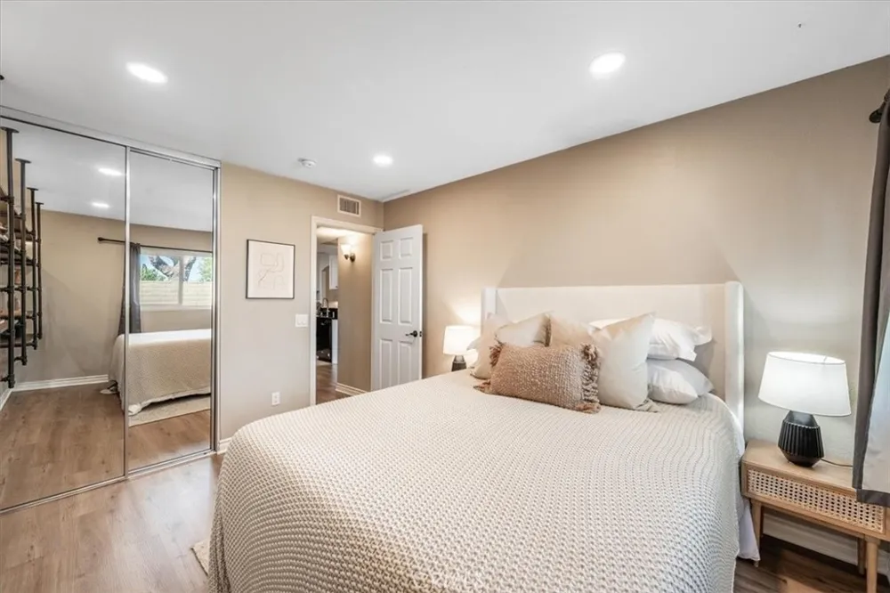 5037 Los Morros Way #70 Oceanside, CA 92057