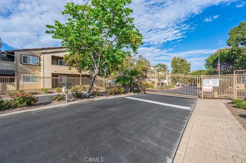 5037 Los Morros Way #70 Oceanside, CA 92057