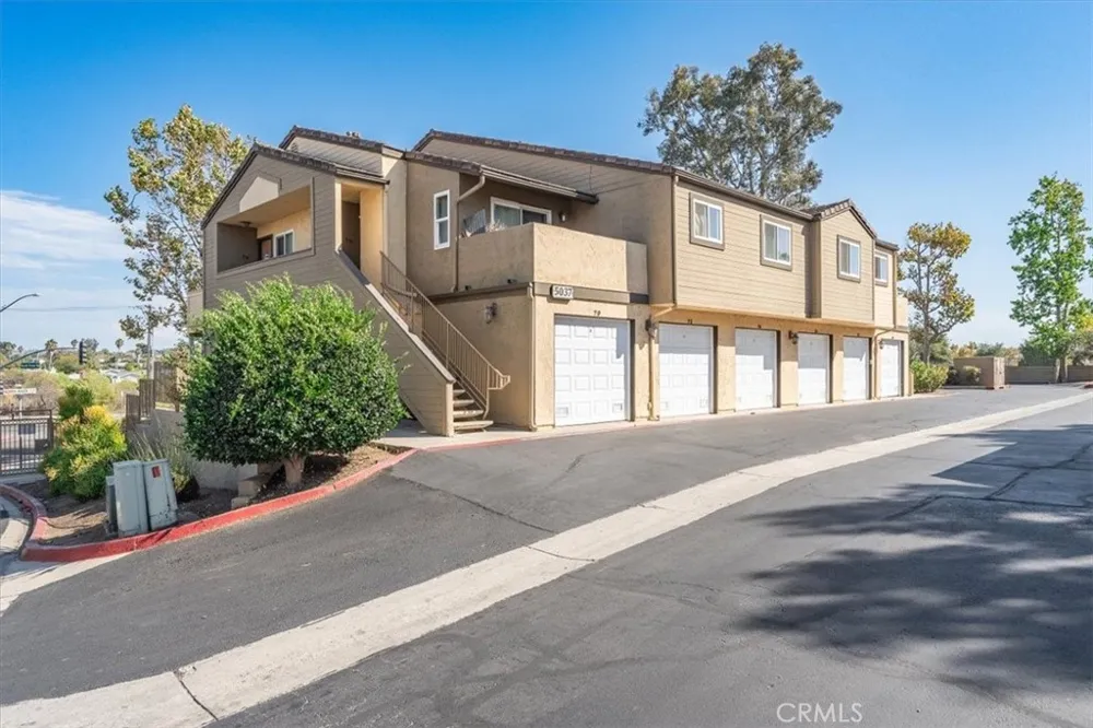5037 Los Morros Way #70 Oceanside, CA 92057