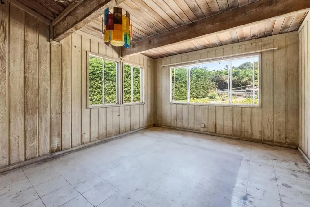 26655 Pancho Way Carmel, CA 93923