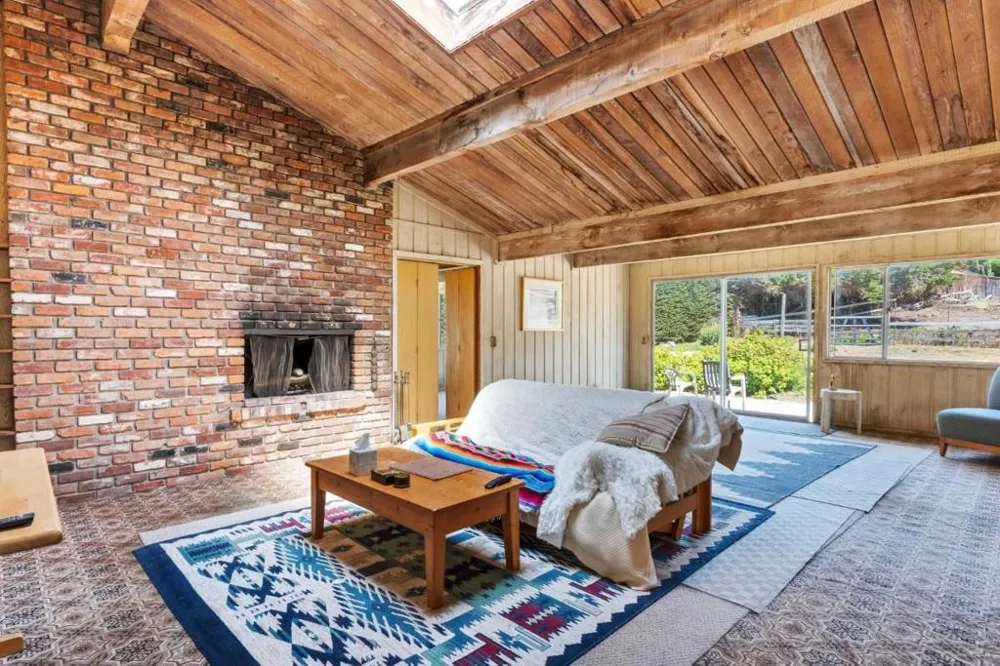 26655 Pancho Way Carmel, CA 93923