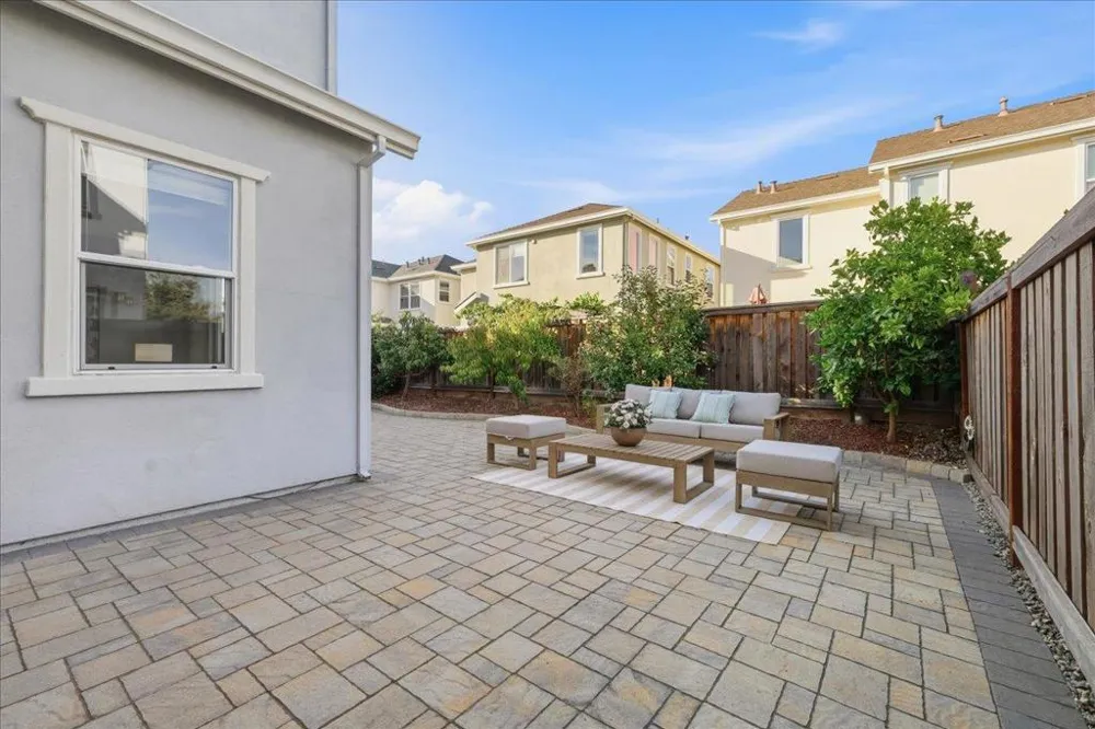 36148 Mangrove Lane Newark, CA 94560