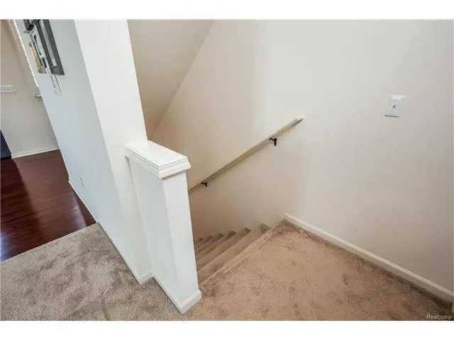 3070 Kilmer Avenue Troy, MI 48083