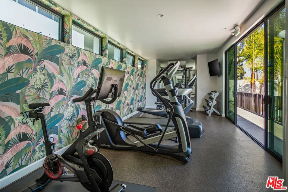 8787 Shoreham Drive #604 West Hollywood, CA 90069
