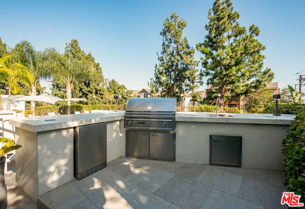 8787 Shoreham Drive #604 West Hollywood, CA 90069