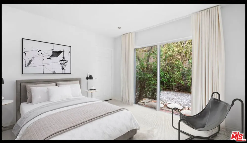 10216 Cielo Drive Beverly Hills, CA 90210
