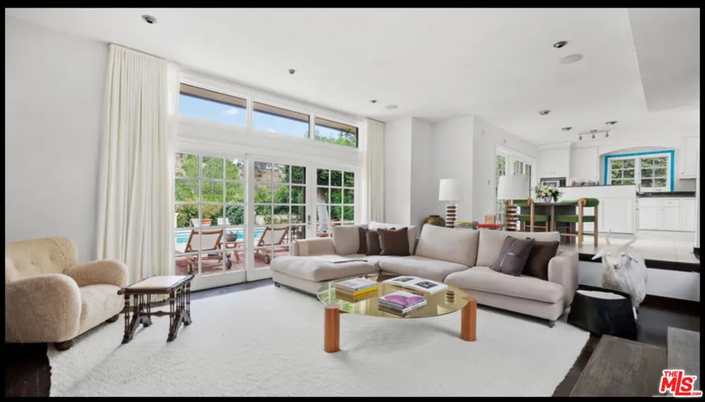 10216 Cielo Drive Beverly Hills, CA 90210