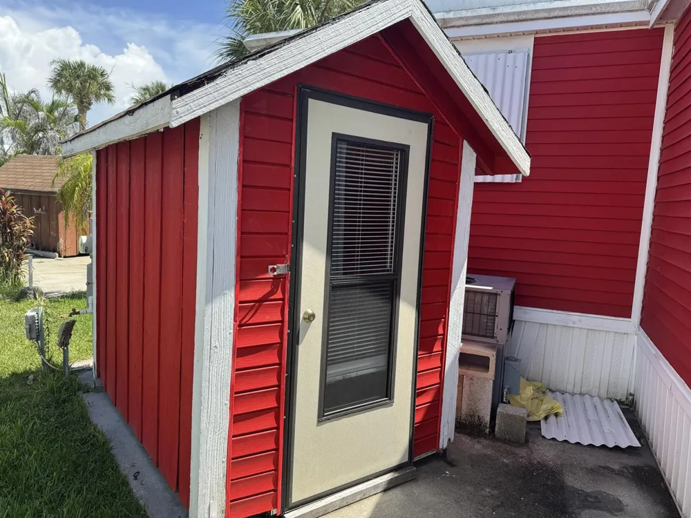 6401 SE 52ND LANE Okeechobee, FL 34974