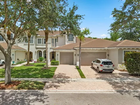 6394 BELLA CIRCLE #1004