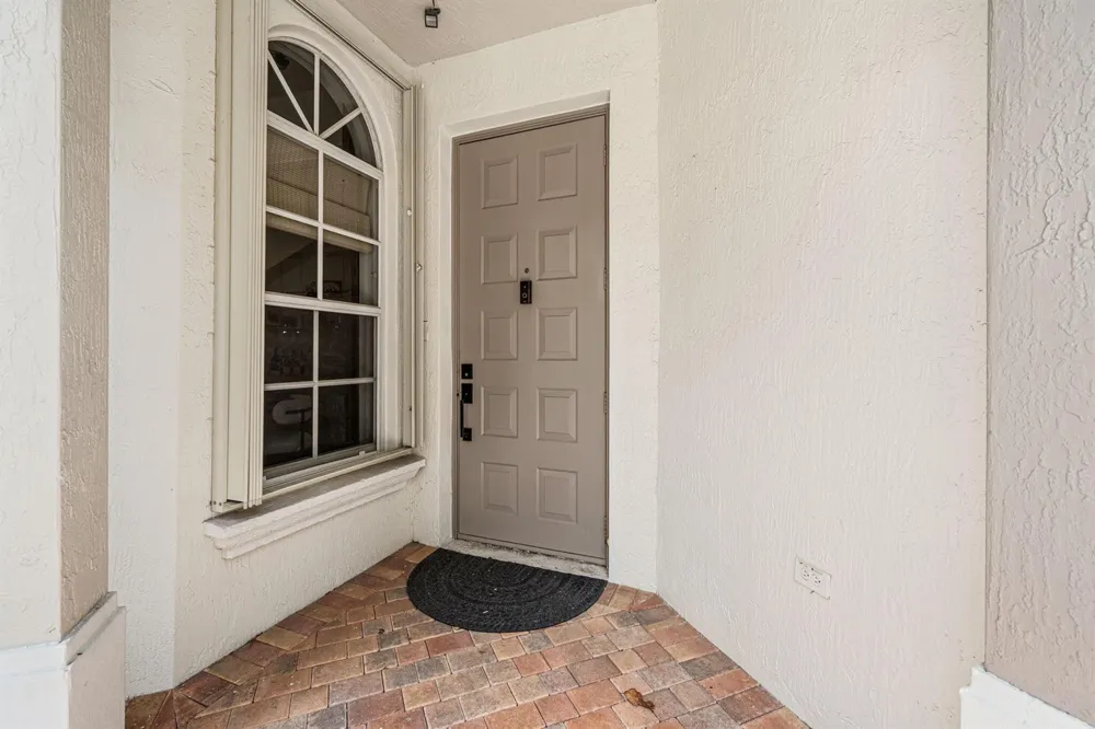 6394 BELLA CIRCLE #1004 Boynton Beach, FL 33437