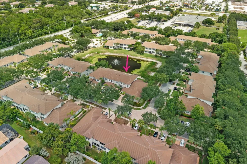 6394 BELLA CIRCLE #1004 Boynton Beach, FL 33437