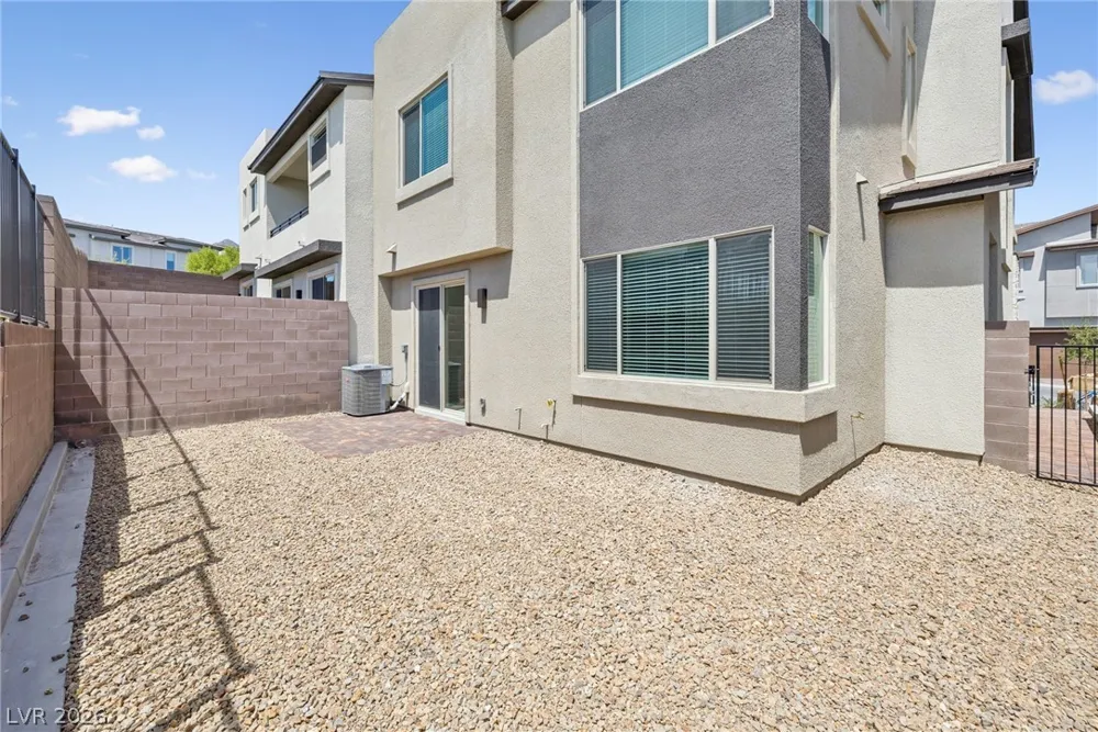 11965 Angle Cliff Avenue Las Vegas, NV 89138