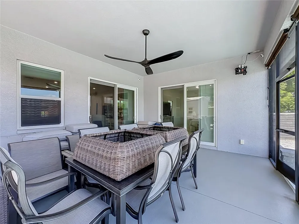 6835 GEORGIA AVENUE Bradenton, FL 34207