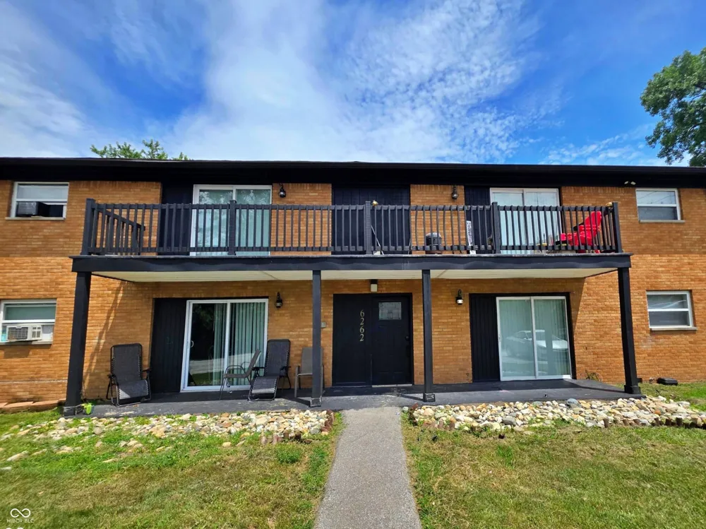 6262 Eastridge Drive #100 Indianapolis, IN 46219