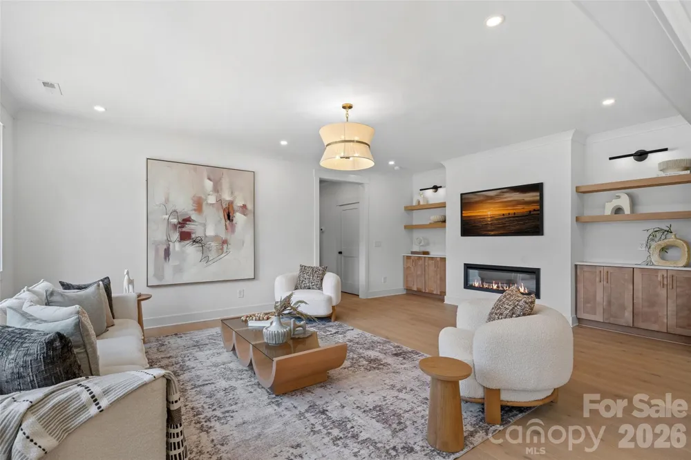 2900 Dogwood Avenue Charlotte, NC 28206