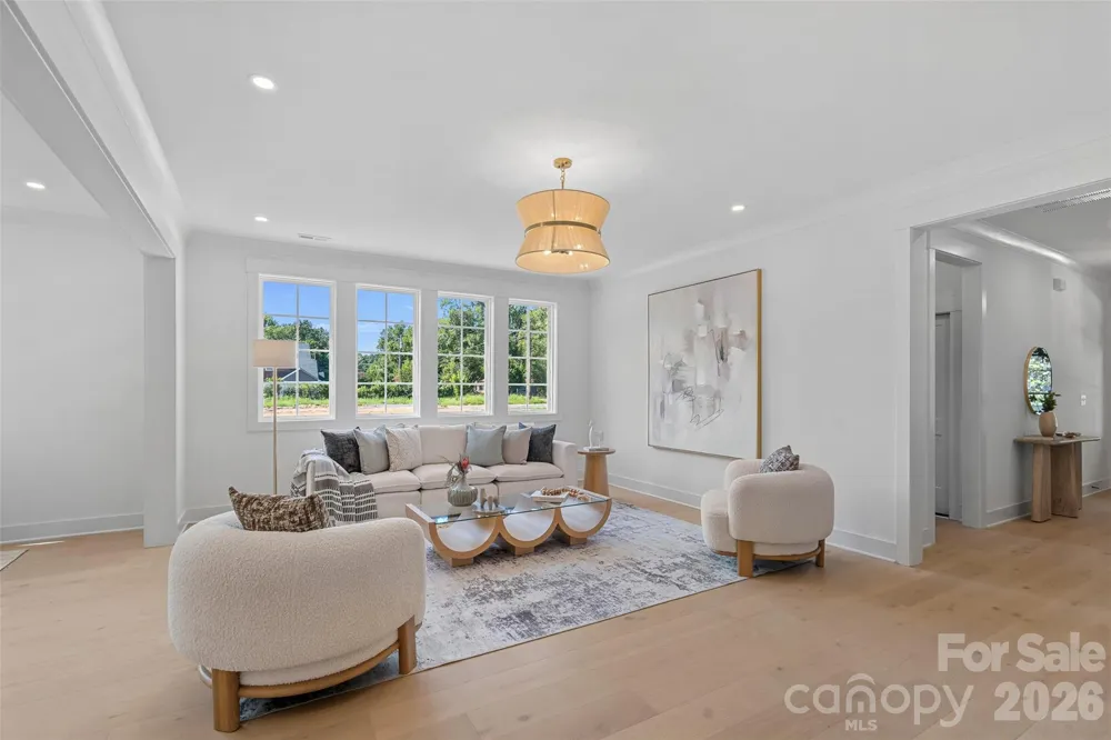 2900 Dogwood Avenue Charlotte, NC 28206