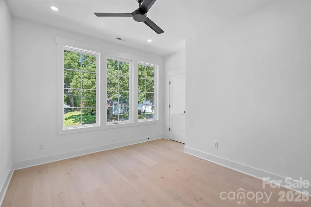 2900 Dogwood Avenue Charlotte, NC 28206