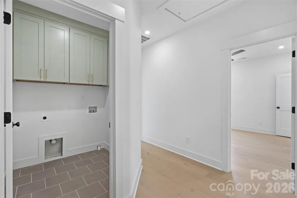 2900 Dogwood Avenue Charlotte, NC 28206