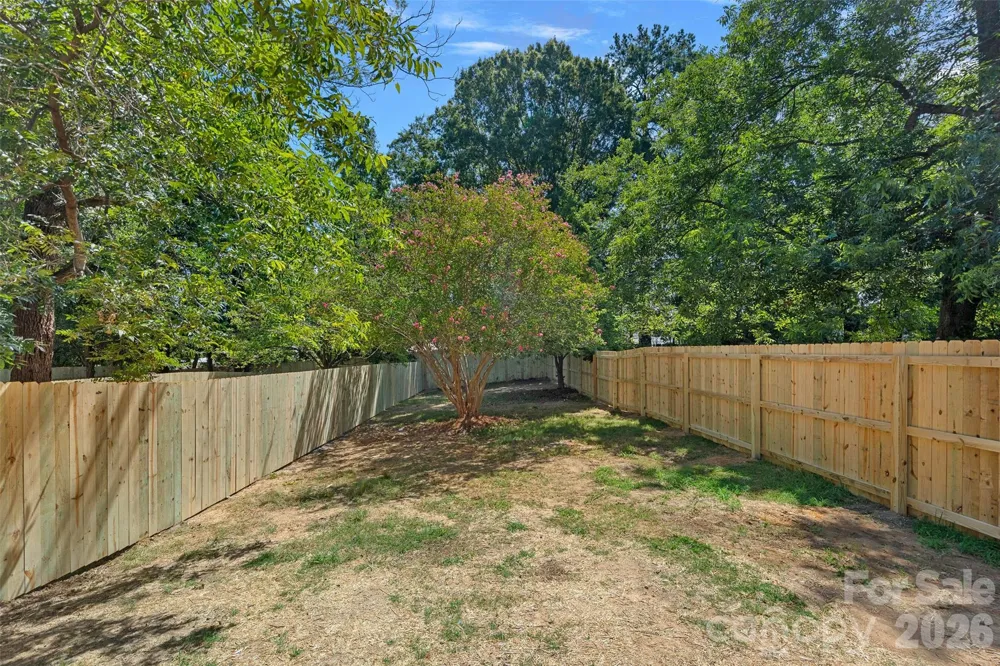 2900 Dogwood Avenue Charlotte, NC 28206