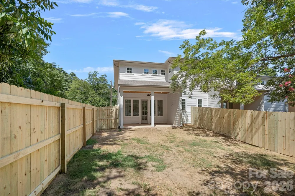 2900 Dogwood Avenue Charlotte, NC 28206