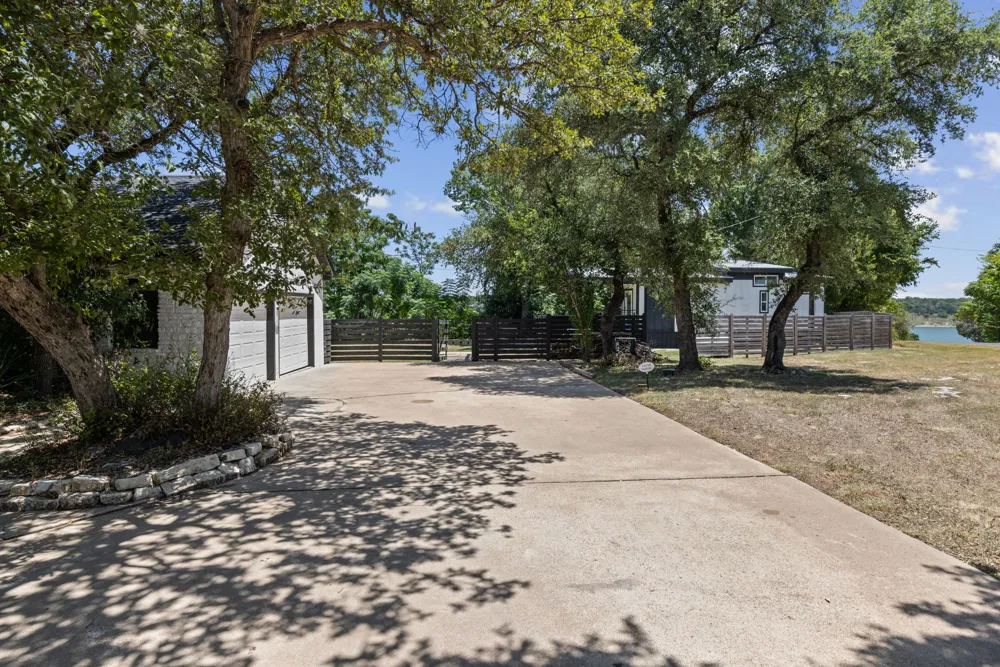 349 Arrowhead Point Road Belton, TX 76513