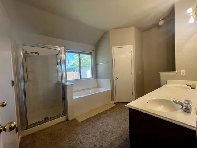 713 Ranchero Road Leander, TX 78641