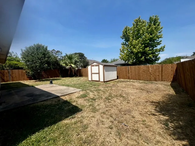 713 Ranchero Road Leander, TX 78641