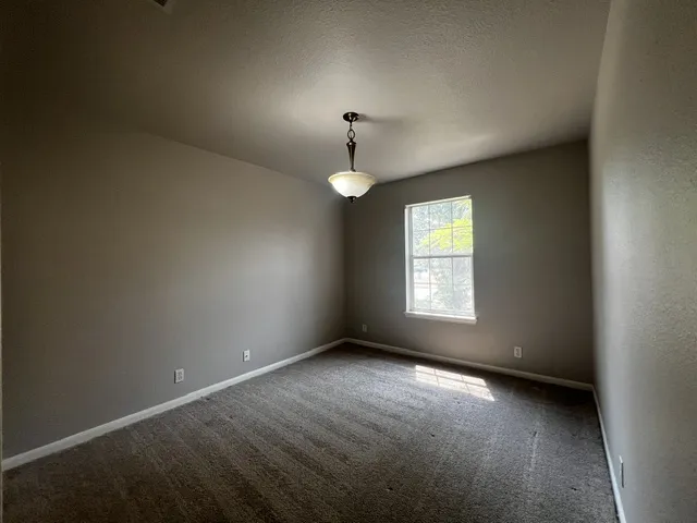 713 Ranchero Road Leander, TX 78641