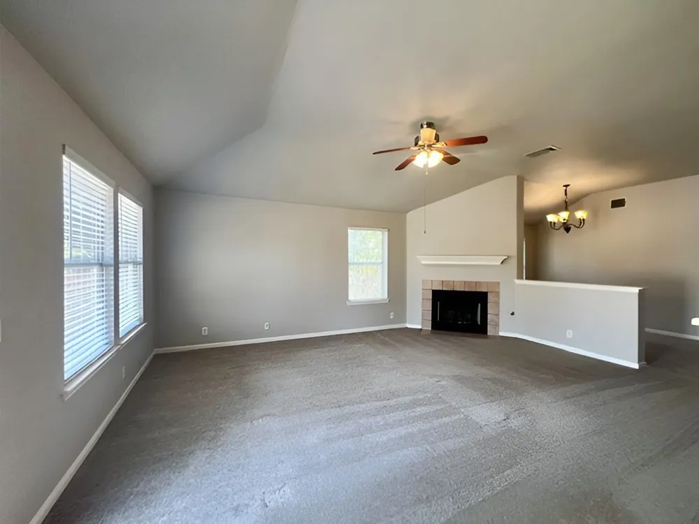 713 Ranchero Road Leander, TX 78641