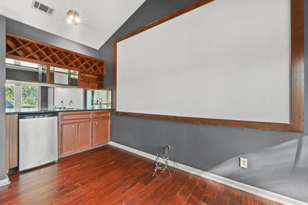 2600 Oakhaven Drive Austin, TX 78704