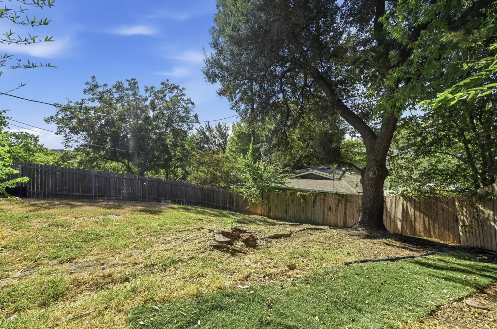 2600 Oakhaven Drive Austin, TX 78704