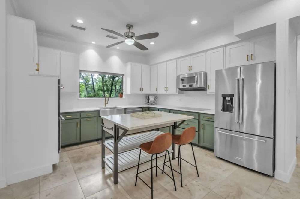 900 E Pioneer Circle Argyle, TX 76226