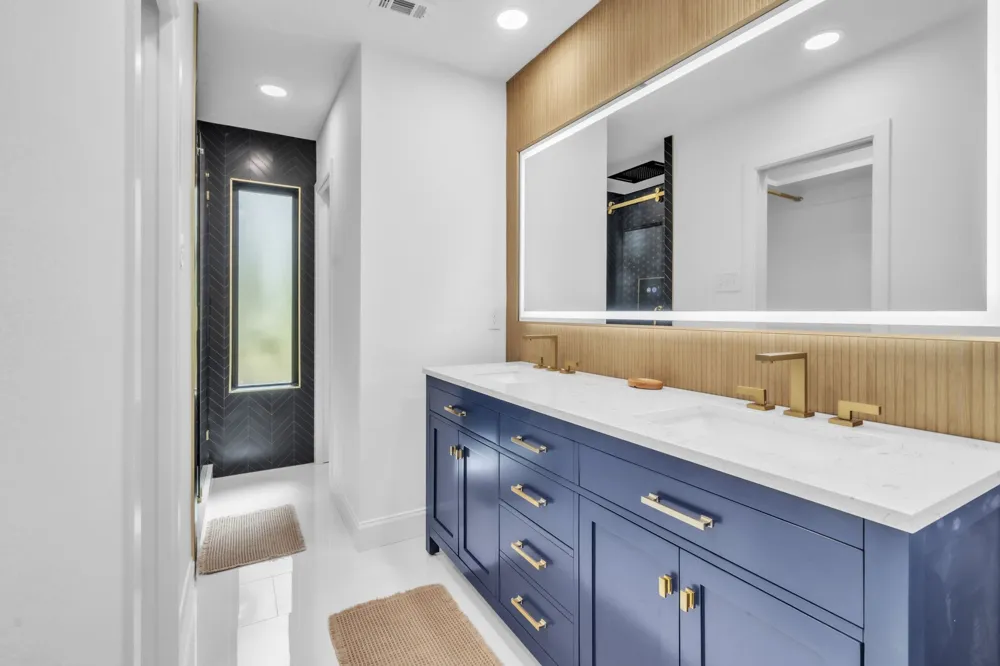 900 E Pioneer Circle Argyle, TX 76226