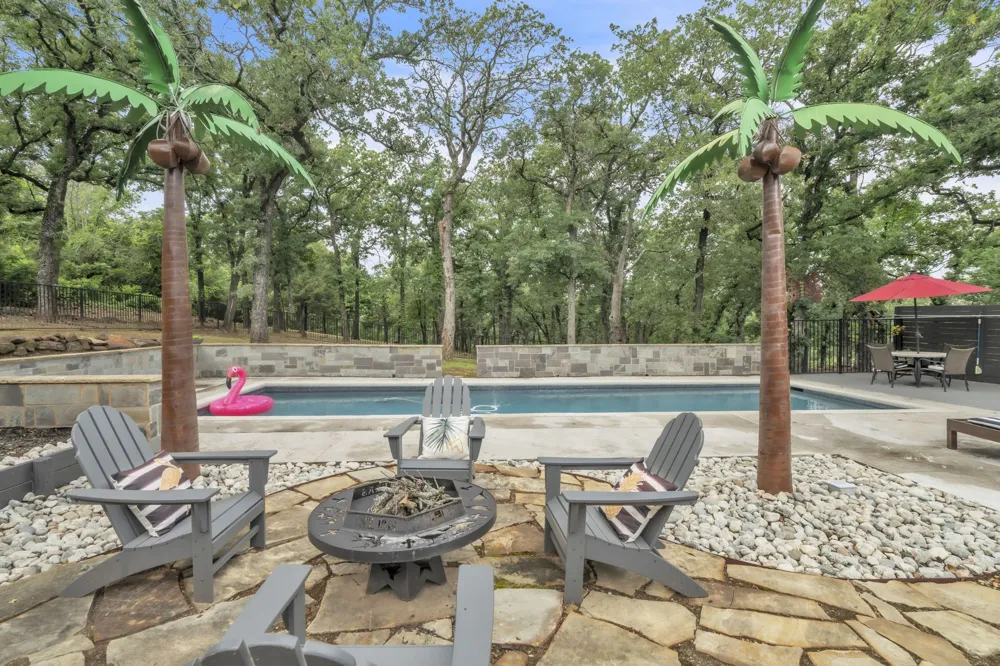 900 E Pioneer Circle Argyle, TX 76226