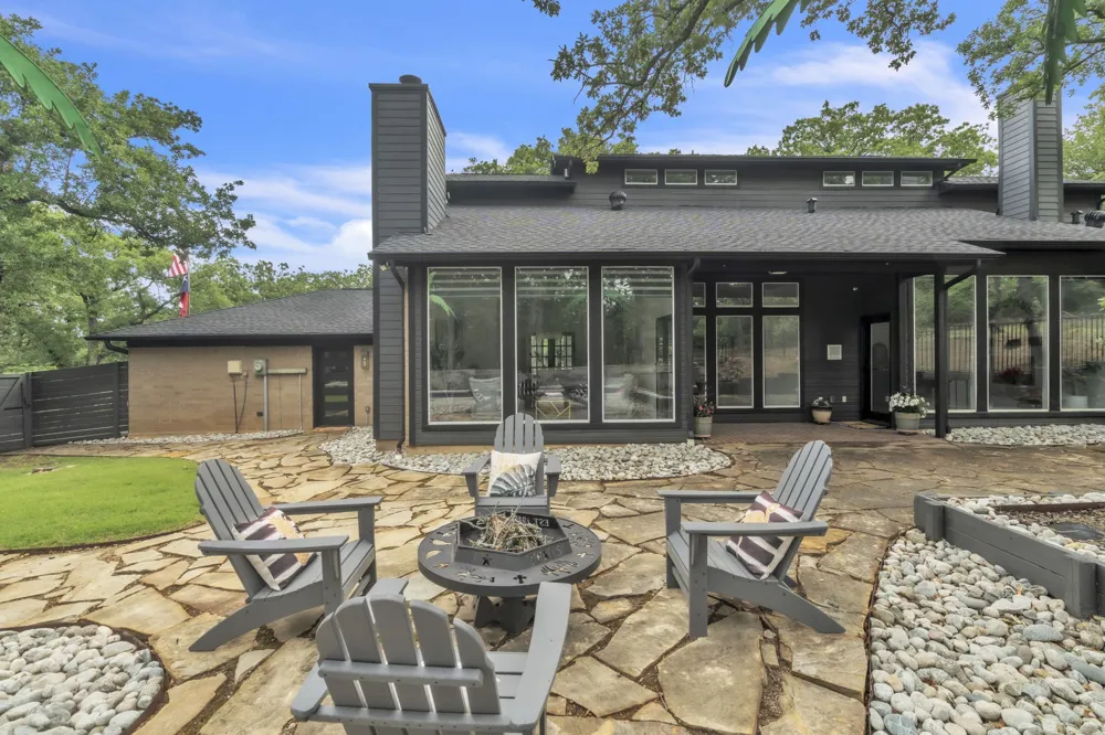 900 E Pioneer Circle Argyle, TX 76226