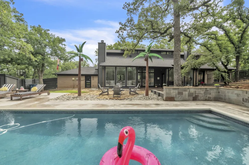 900 E Pioneer Circle Argyle, TX 76226