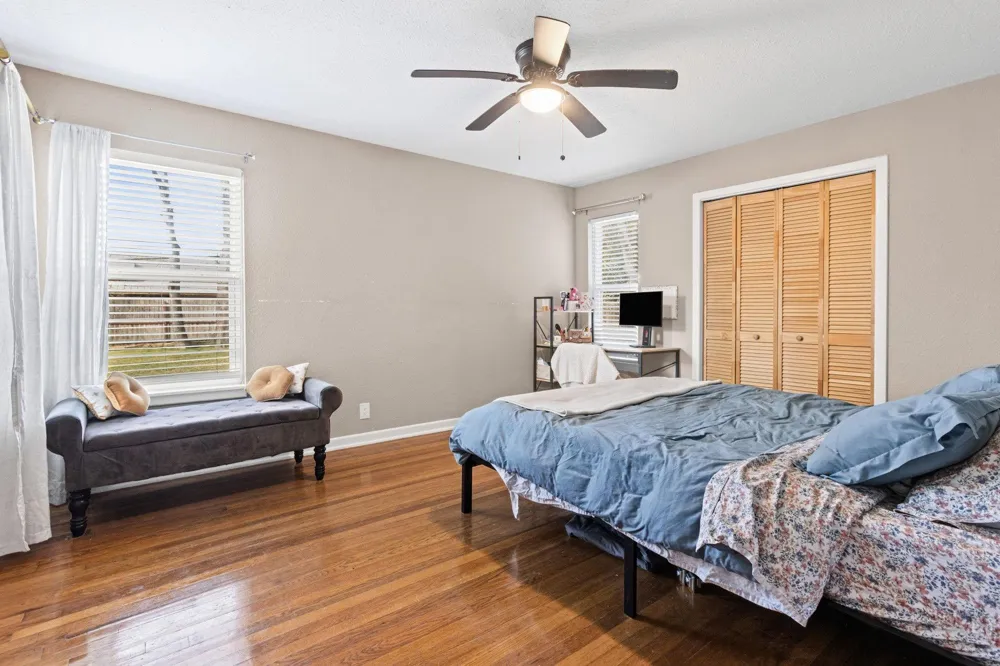 942 Longfellow Street Waco, TX 76710