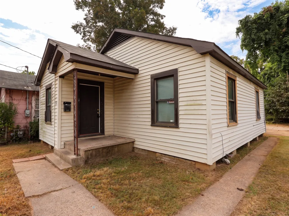 504 YARBOROUGH STREET Bossier City, LA 71111