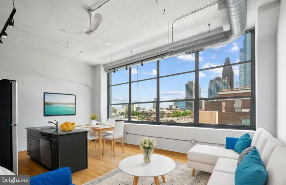 2200 ARCH STREET #505 Philadelphia, PA 19103