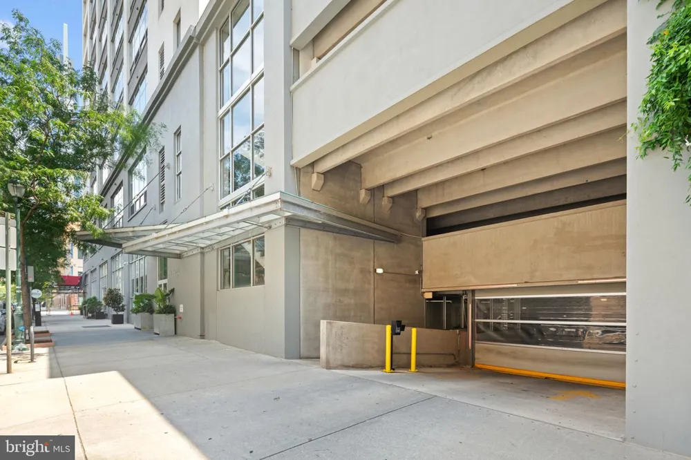 2200 ARCH STREET #505 Philadelphia, PA 19103