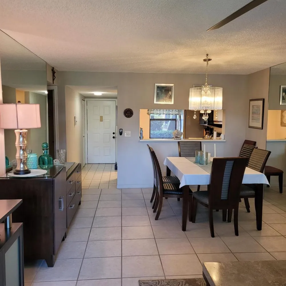 4626 Lucerne Lakes Boulevard E #106 Lake Worth, FL 33467